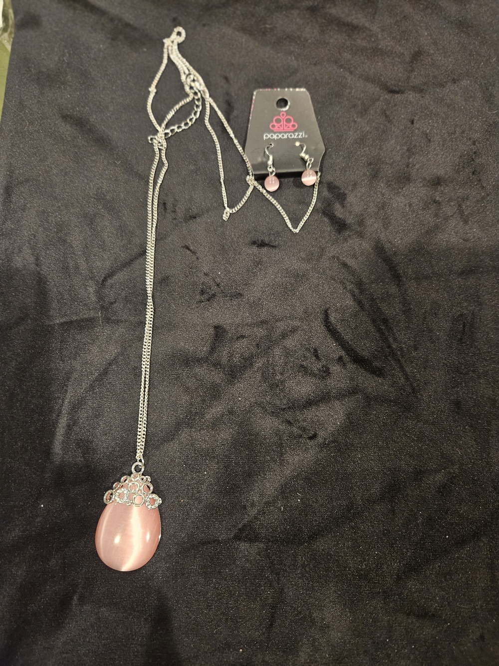 Paparazzi Pink Teardrop Pendant Necklace and Earrings Set